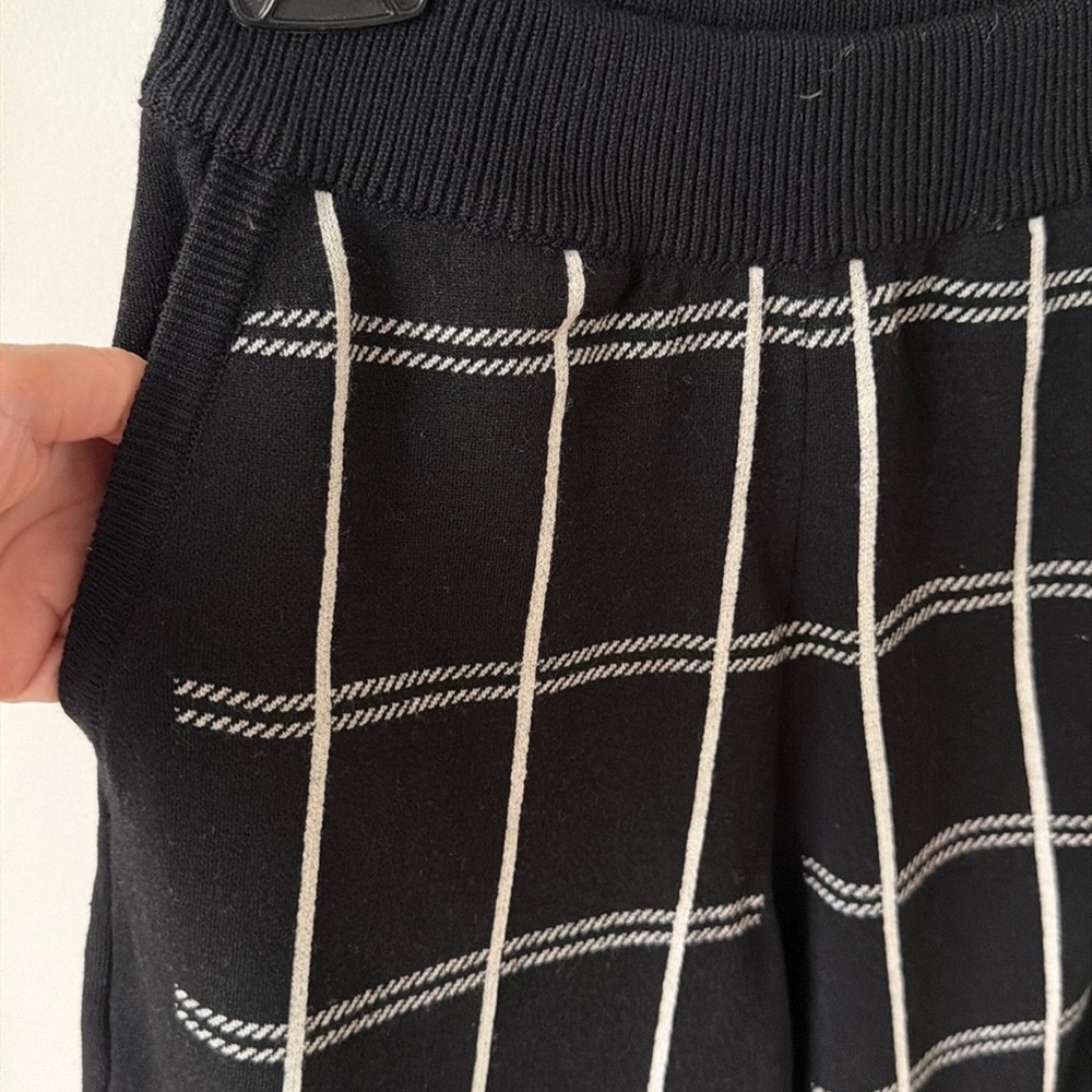 NWOT Chloe black plaid wool blend jogger pant, size S - Picture 6 of 11